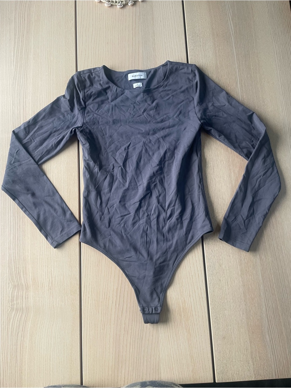 Aritzia Babaton contour bodysuit Long Sleeve grey One-Piece Bodysuit ladies med